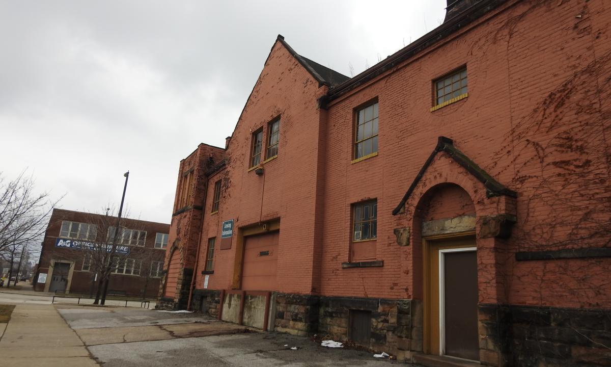 2435 Superior Ave.