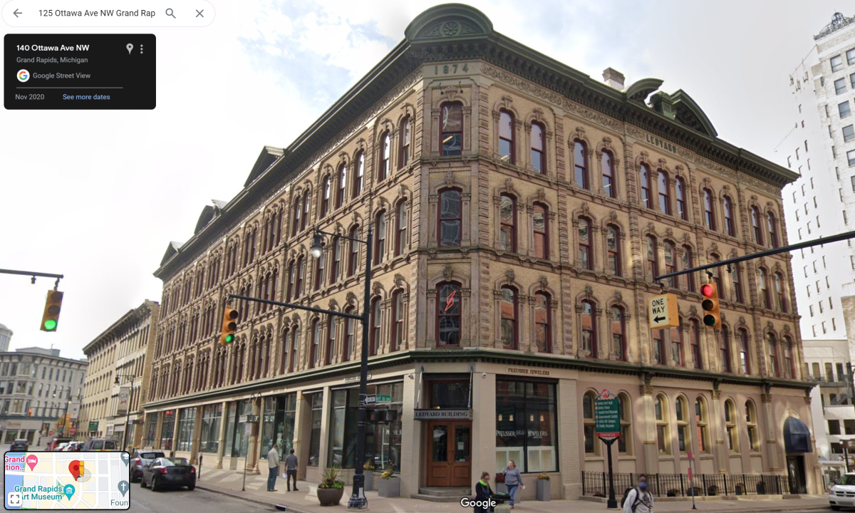 125 Ottawa Ave NW